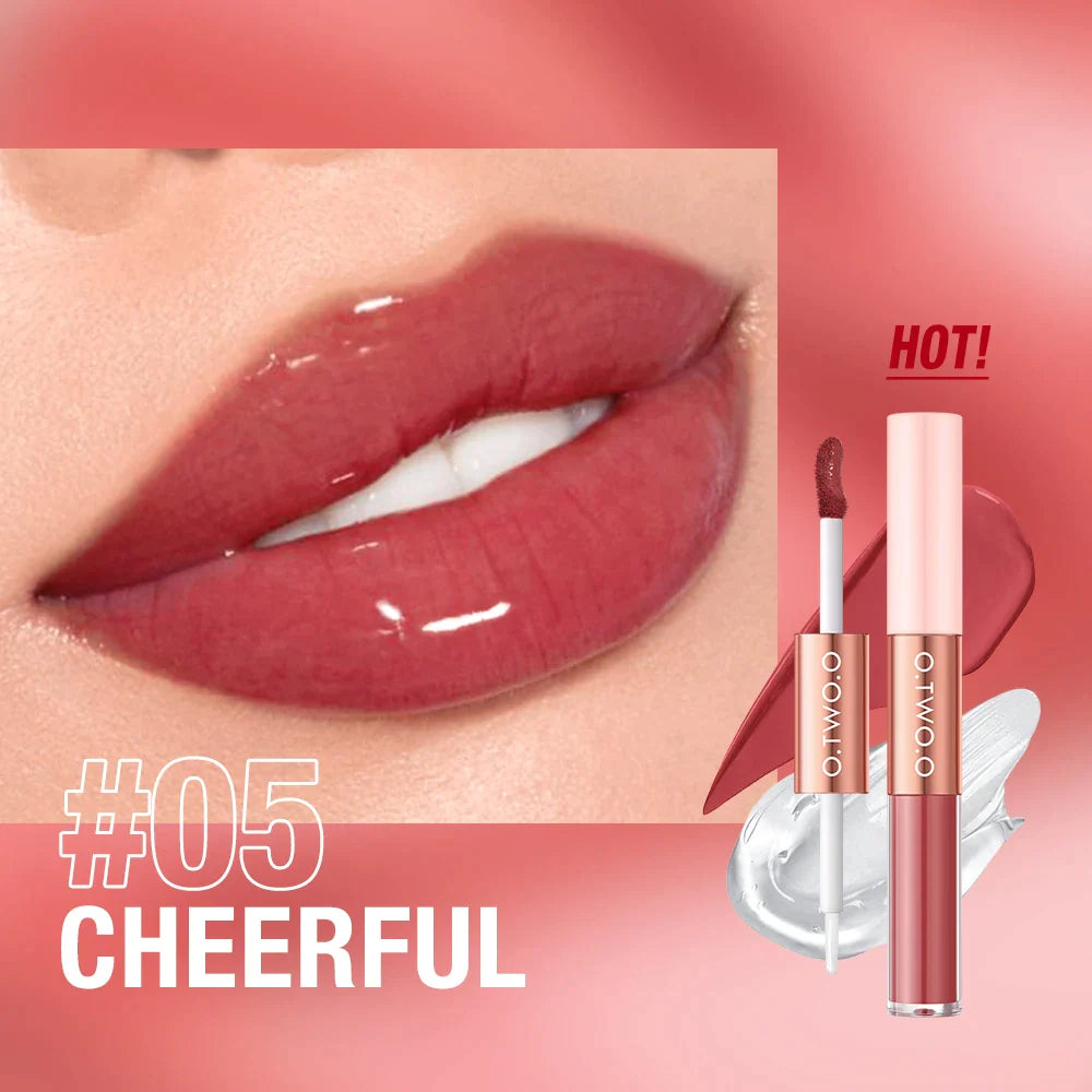 O.TWO.O 2 In 1 Double Effect Matte And Gloss Lipstick