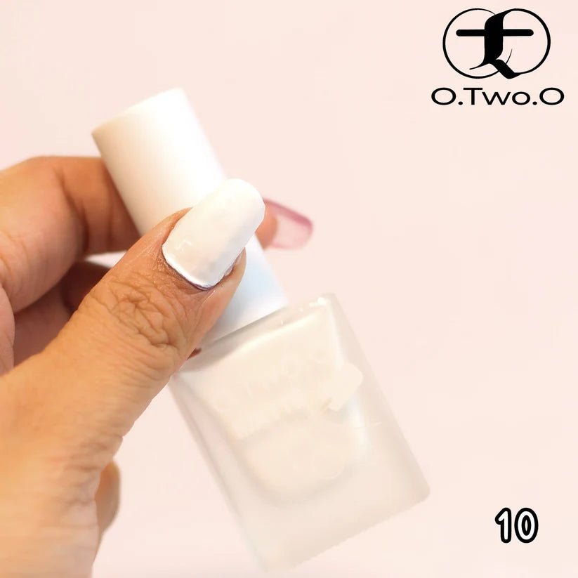 O.TWO.O Matte Nail Polish