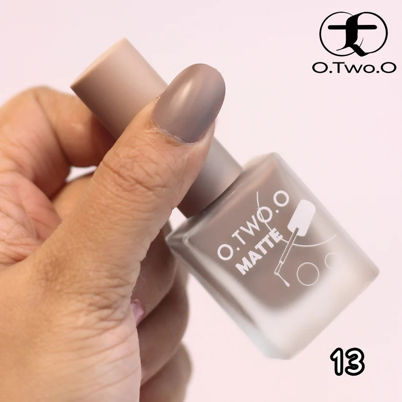 O.TWO.O Matte Nail Polish