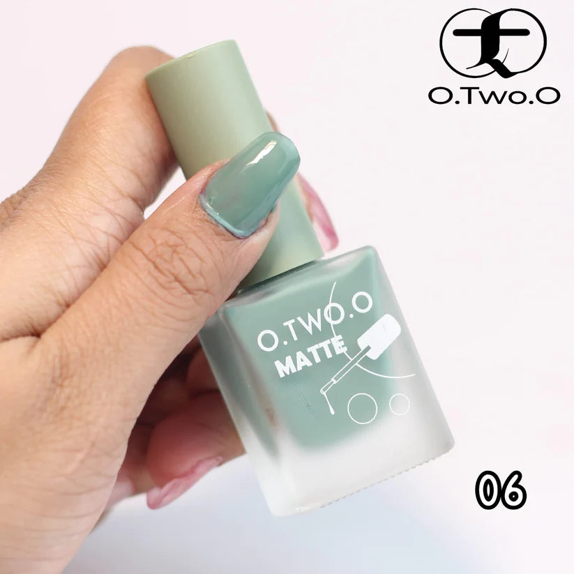 O.TWO.O Matte Nail Polish