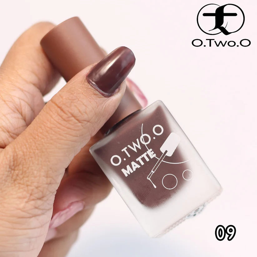 O.TWO.O Matte Nail Polish