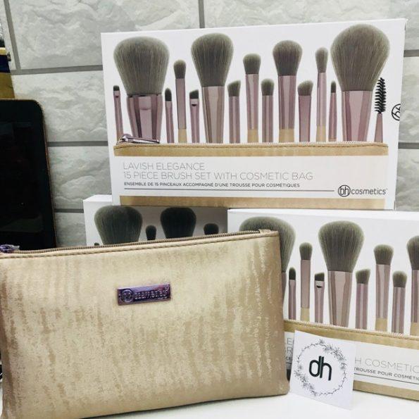 Lavish Elegance 15 Piece Brush Set