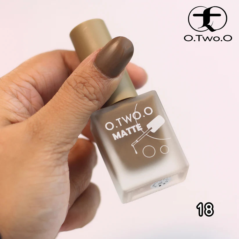 O.TWO.O Matte Nail Polish