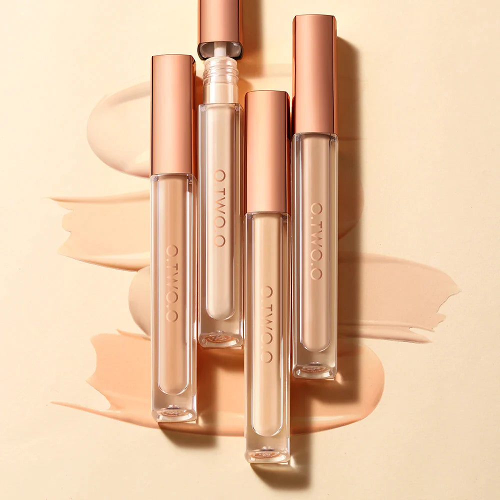 O.TWO.O Lightweight and Seamless Concealer