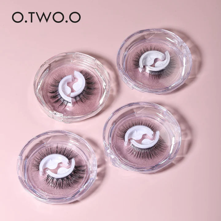 O.TWO.O Self Adhesive Eyelashes