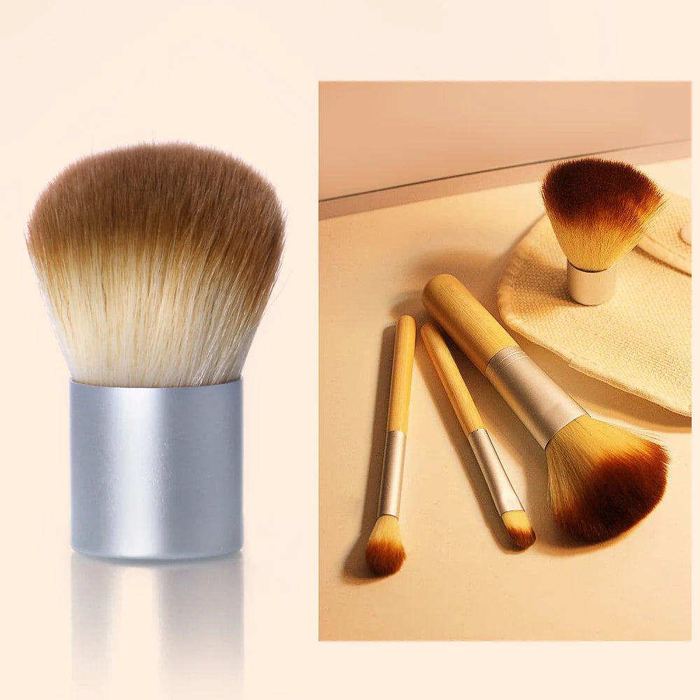 O.TWO.O 4 Pieces Bamboo Brush Set